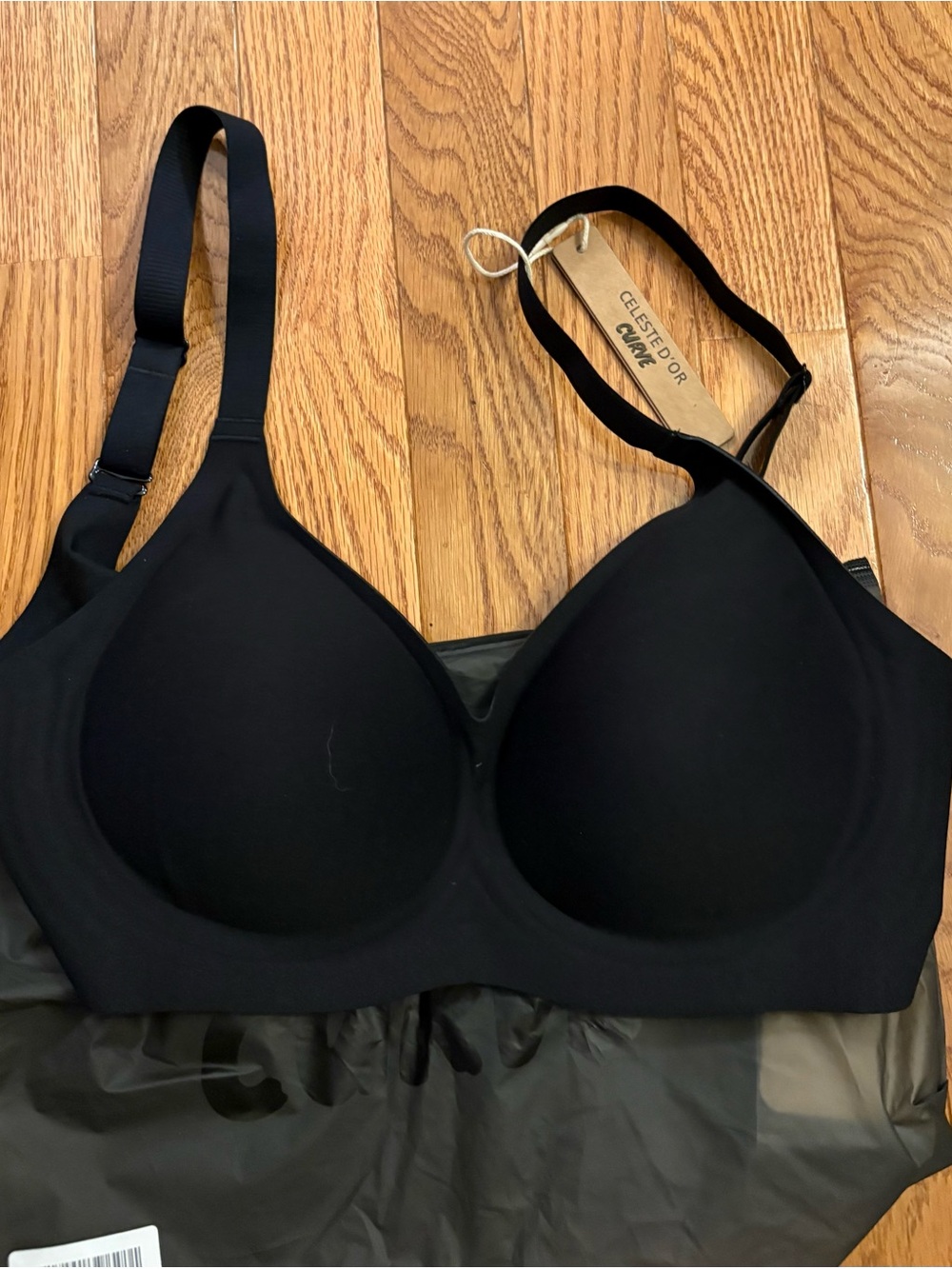 Celeste Black Seamless Molded T-Shirt Bra